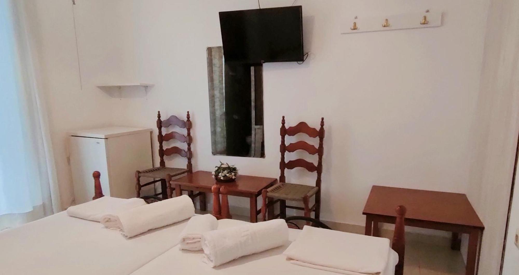 Cleopatra'S House Apartments Архангелос Екстериор снимка